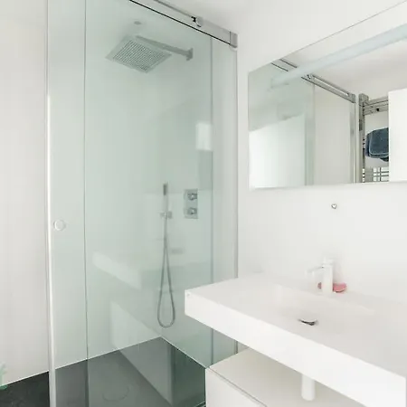 Apartment D'exception En Premiere Ligne Avec Parking